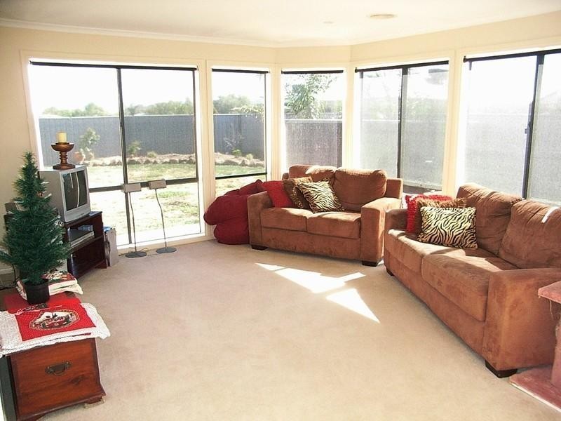 8 Park Ave, Echuca VIC 3564
