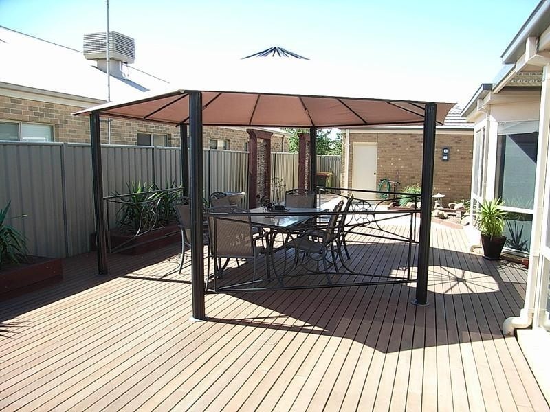 8 Park Ave, Echuca VIC 3564