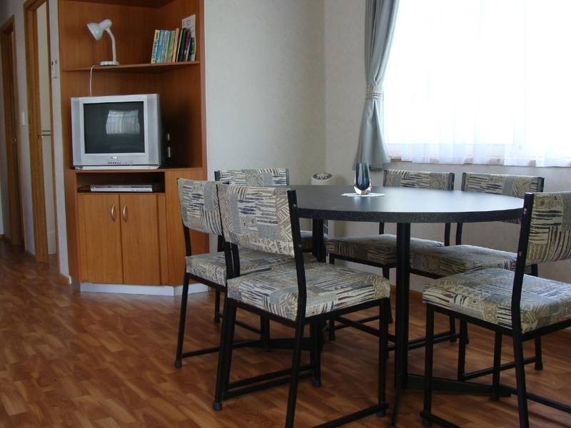 Cabin 63 Murray River Holiday Park, 2 Blair Street, Moama NSW 2731