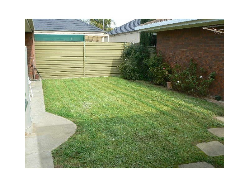 1/85 Hare St, Echuca VIC 3564