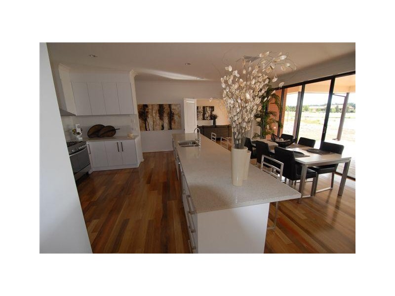 2 Burgundy Court, Moama NSW 2731