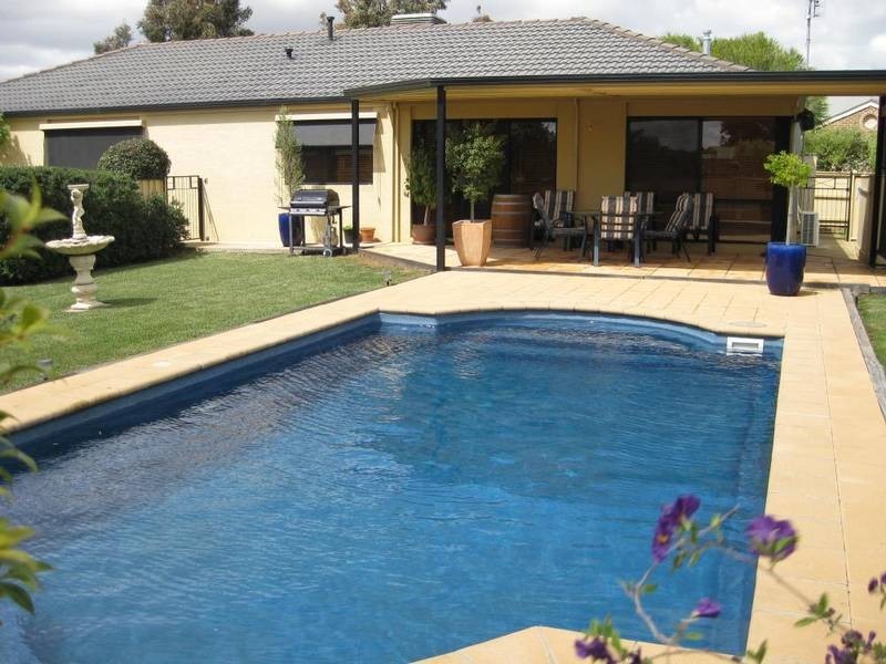 2 River Park Drive, Moama NSW 2731