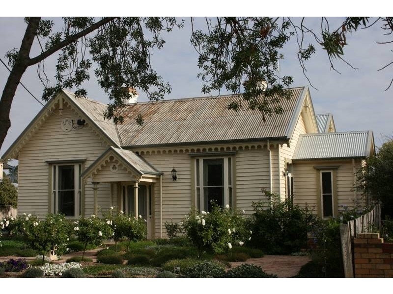 16 Connelly St, Echuca VIC 3564