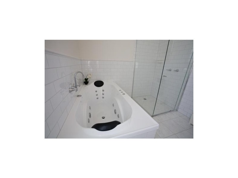 16 Connelly St, Echuca VIC 3564