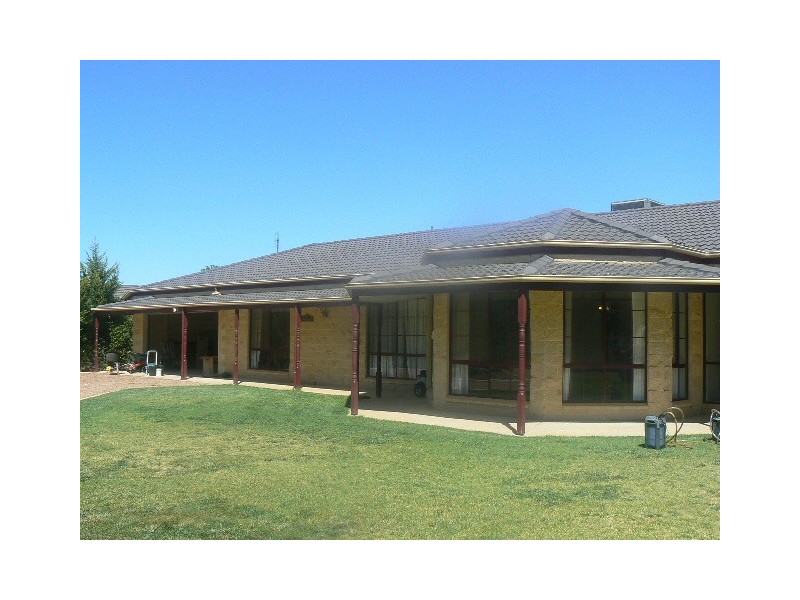 7 Schoeffel Drive, Echuca VIC 3564