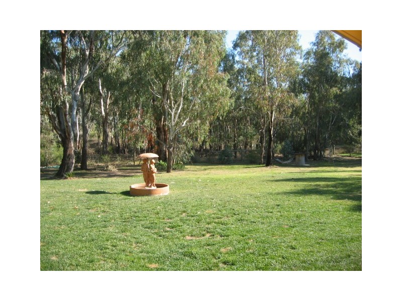 2 Lignum Lane, Echuca VIC 3564