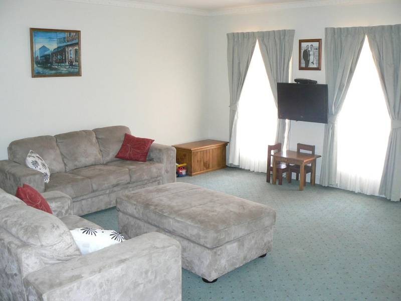 63 Crossen Street, Echuca VIC 3564