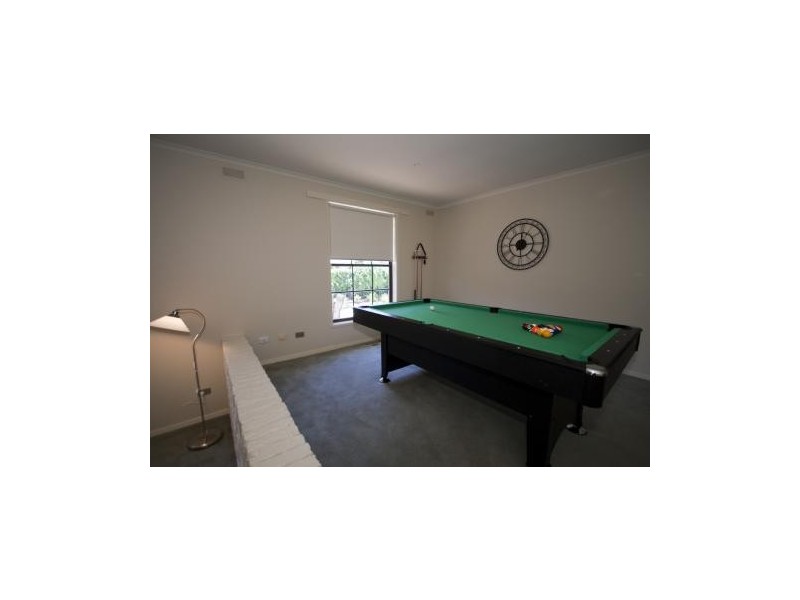 219 EYRE ST, Echuca VIC 3564