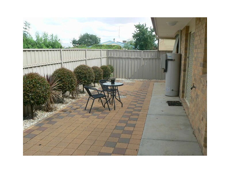 4/112 Sutton St, Echuca VIC 3564