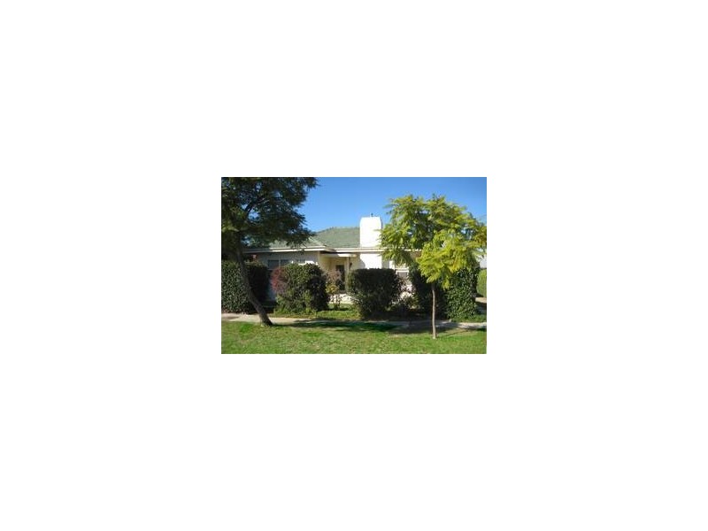 27 Crofton St, Echuca VIC 3564