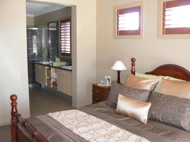 7 Silvergums Place, Moama NSW 2731