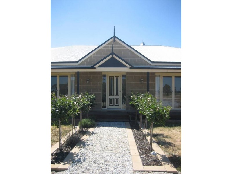 9 Casey Road, Echuca VIC 3564