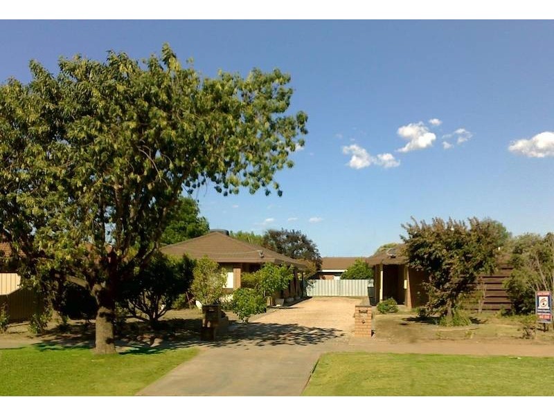 358-360 High Street, Echuca VIC 3564