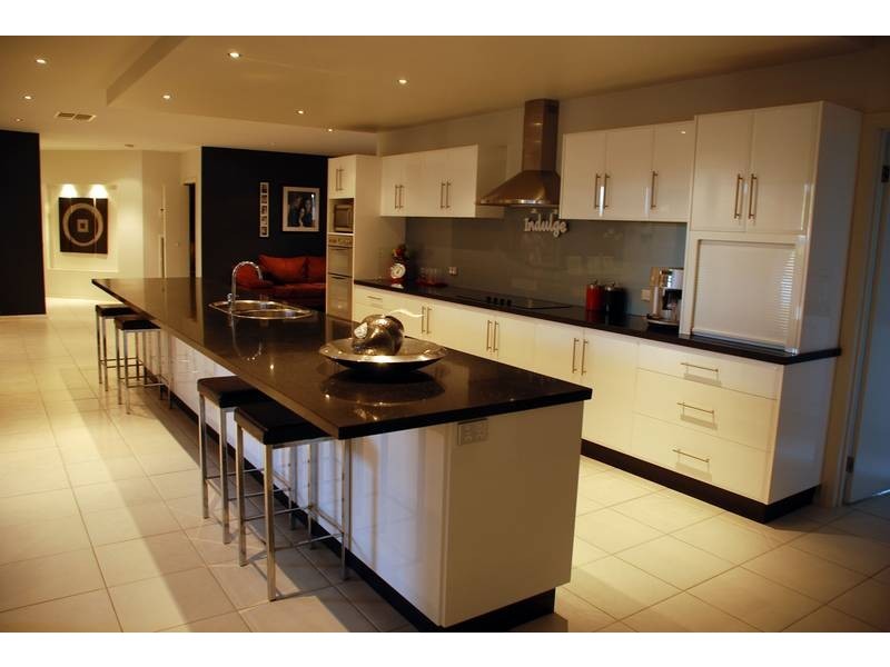 11 Yeovil Court, Echuca VIC 3564