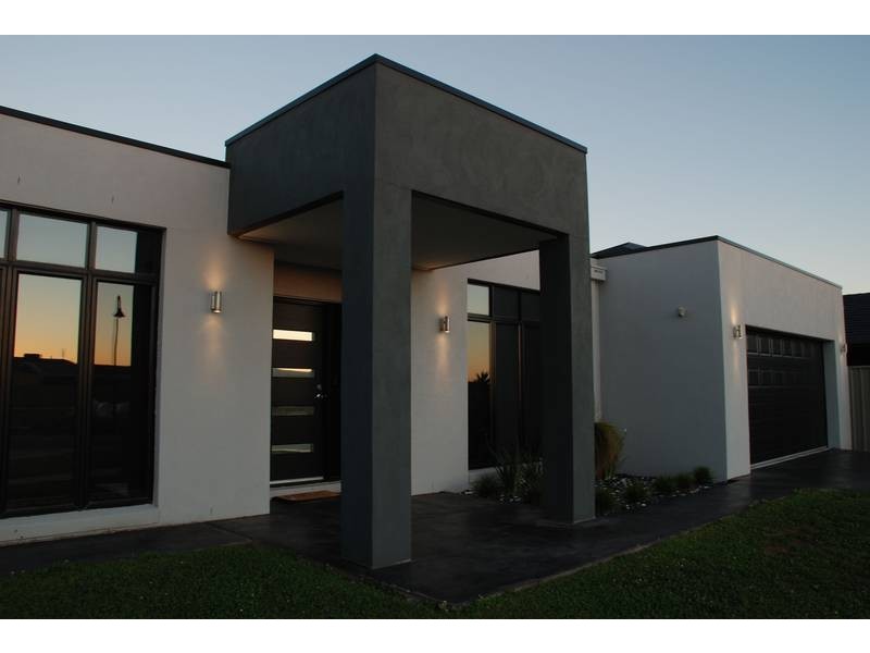 11 Yeovil Court, Echuca VIC 3564
