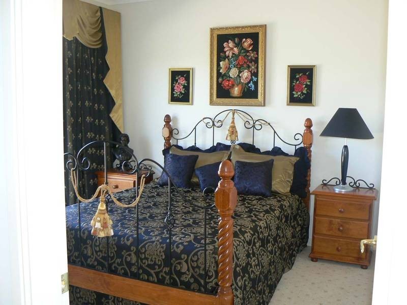 6 Silvergum Place, Moama NSW 2731