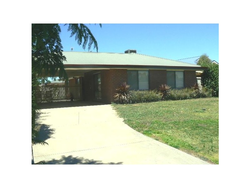 6 Gwyder Court, Echuca VIC 3564