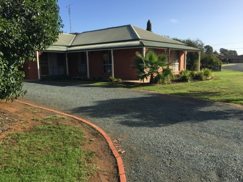 6 Wanera Court, Echuca VIC 3564