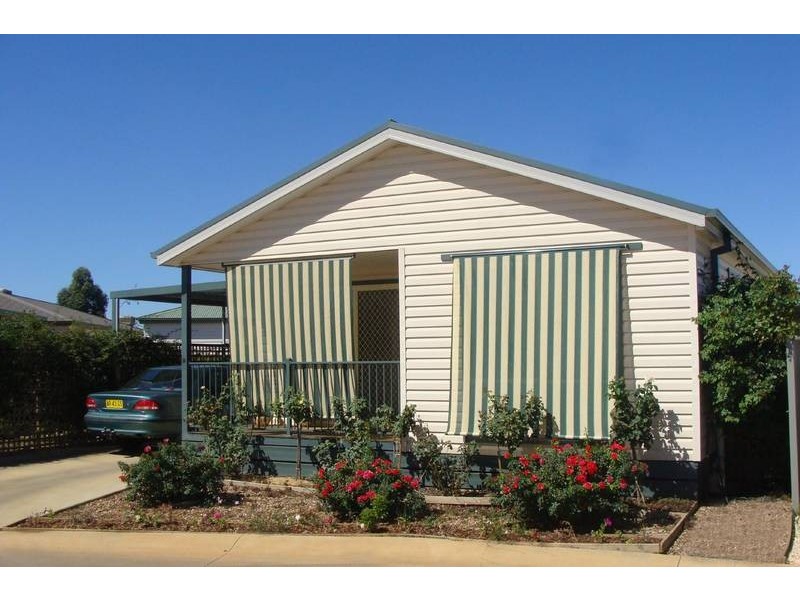 8 Paradise Place, Moama NSW 2731