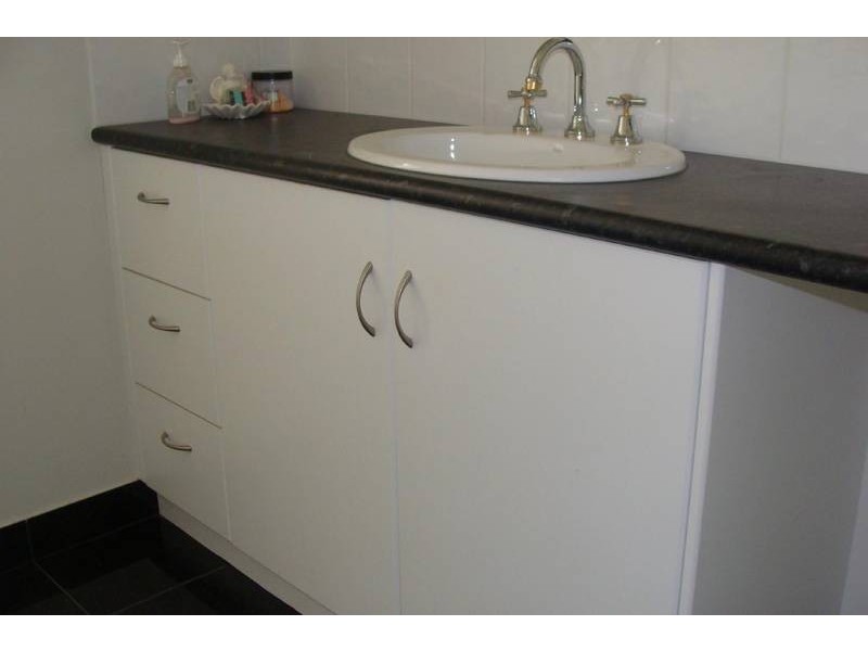 8 Paradise Place, Moama NSW 2731