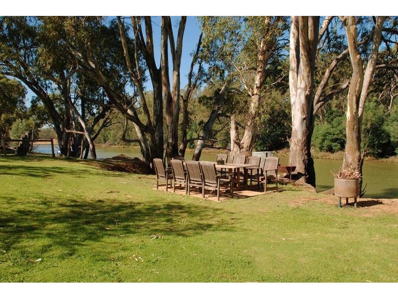 112 Wharparilla Drive, Echuca VIC 3564