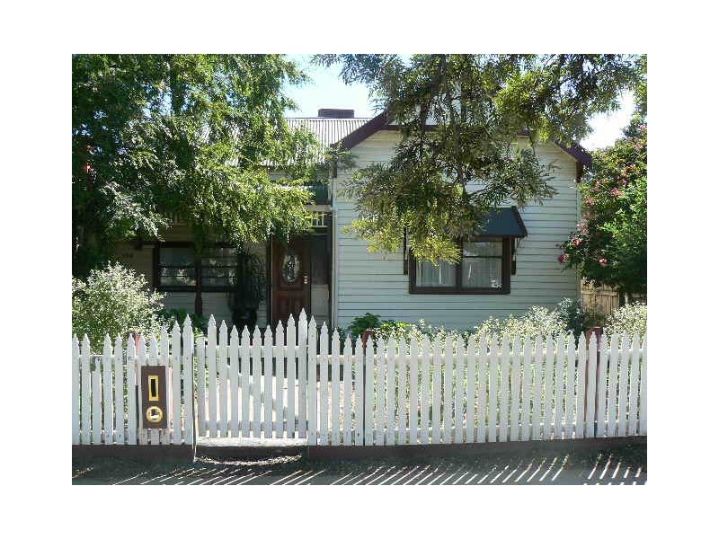 154 Pakenham Street, Echuca VIC 3564