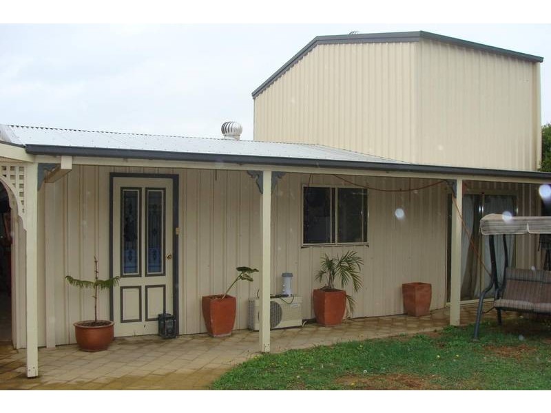 13 Snowden Street, Echuca VIC 3564