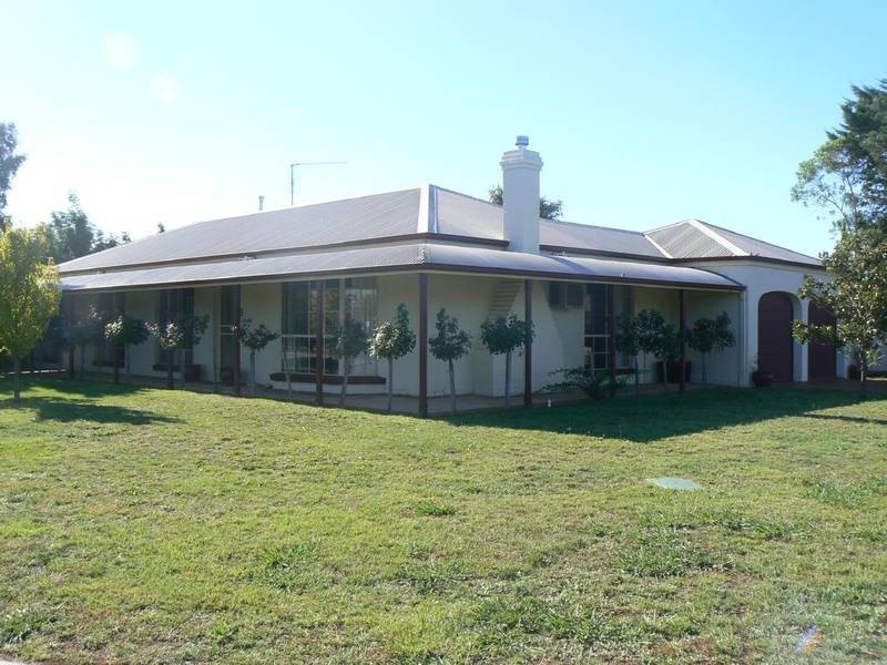 6 Canberra Court, Moama NSW 2731