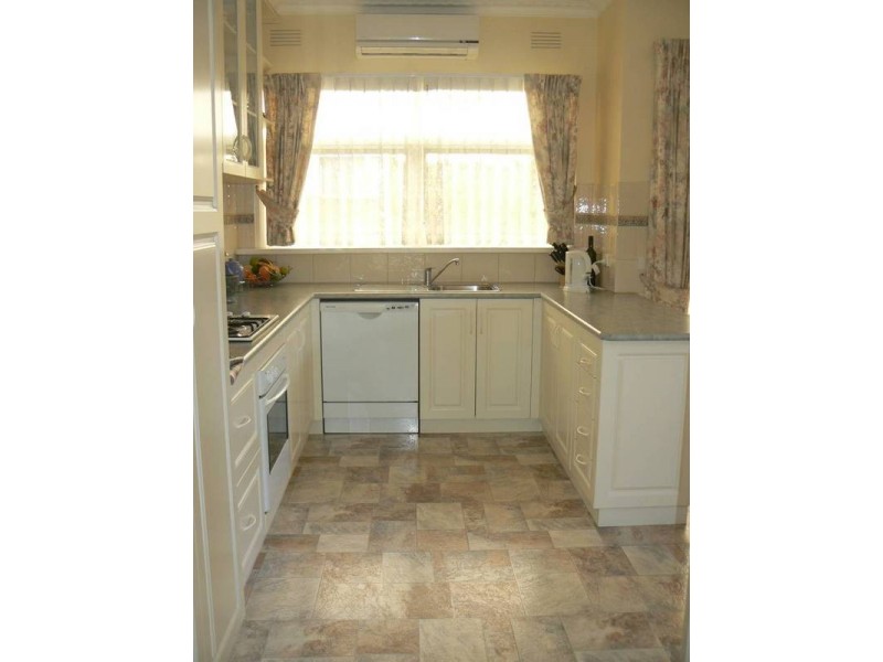 10 Cypress Street, Echuca VIC 3564