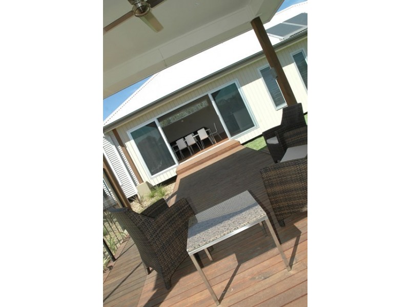 2210 Perricoota Road, Moama NSW 2731