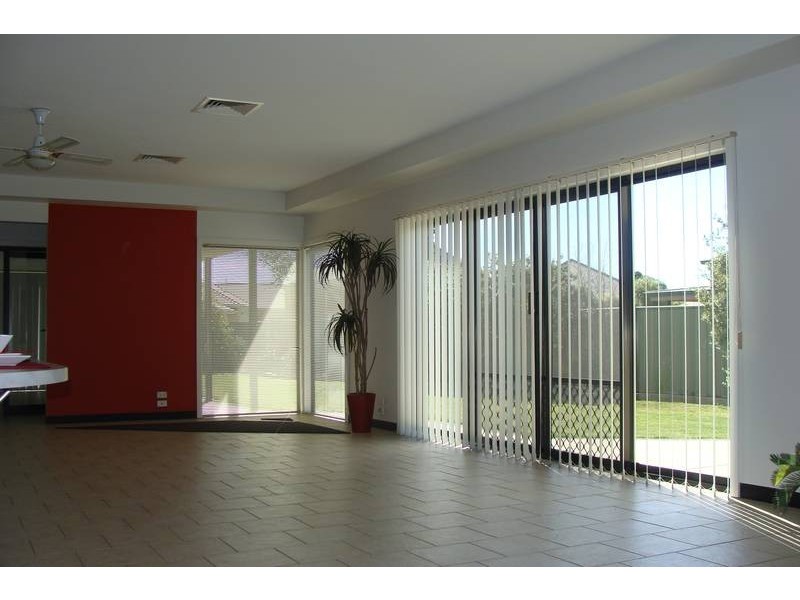 33 Campaspe Esplande, Echuca VIC 3564