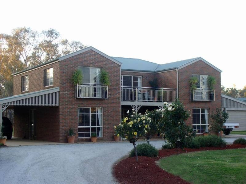 35 River View Court, Echuca VIC 3564