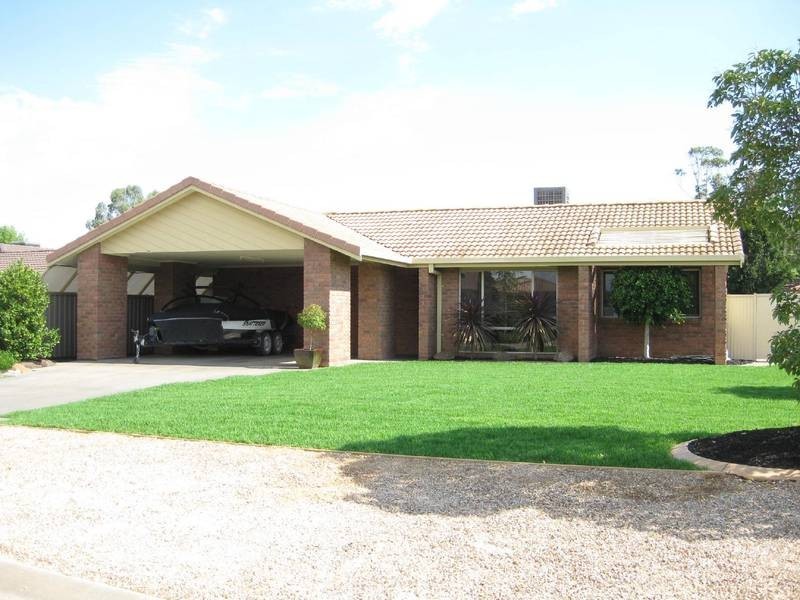 10 Oscar Place, Echuca VIC 3564