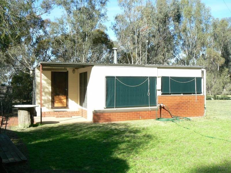 127 Woodbine Drive, Barmah VIC 3639