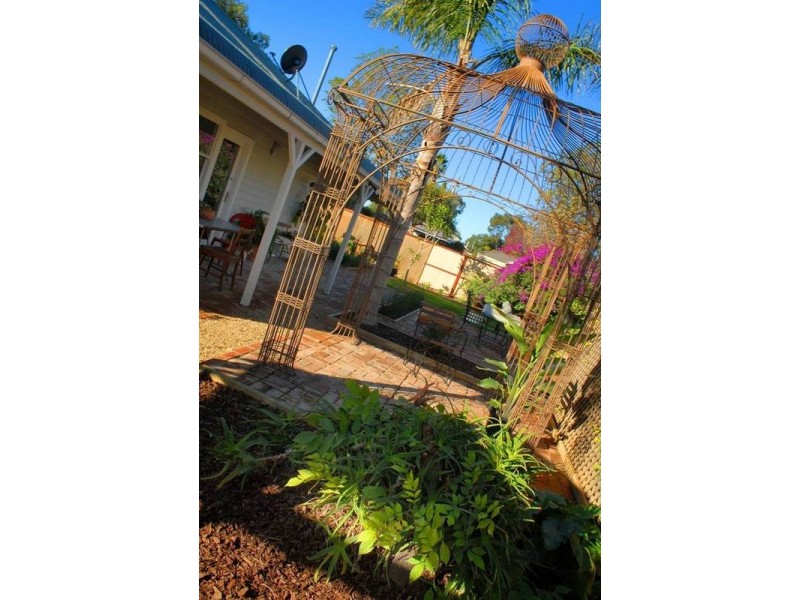 9 Simms Street, Moama NSW 2731