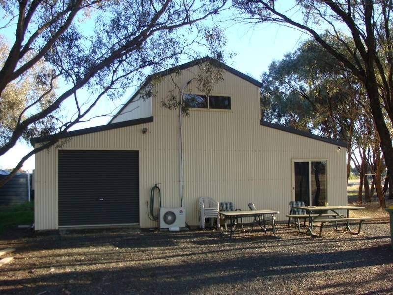 2 Lake Road, Echuca VIC 3564