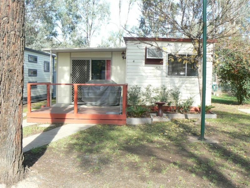 Lot 4, Cabin 4 Horseshoe Lagoon Caravan Park, Moama NSW 2731
