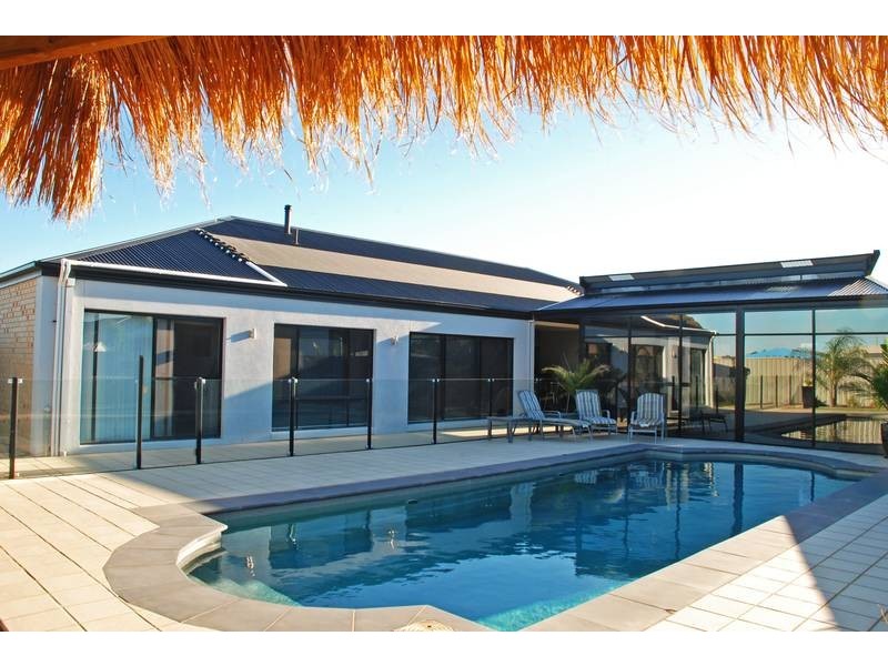 11 Yeovil Court, Echuca VIC 3564