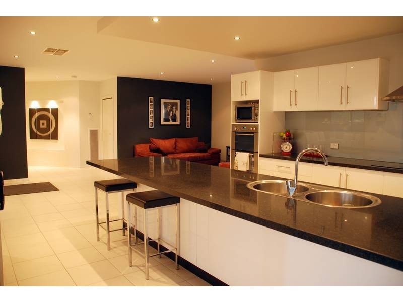 11 Yeovil Court, Echuca VIC 3564
