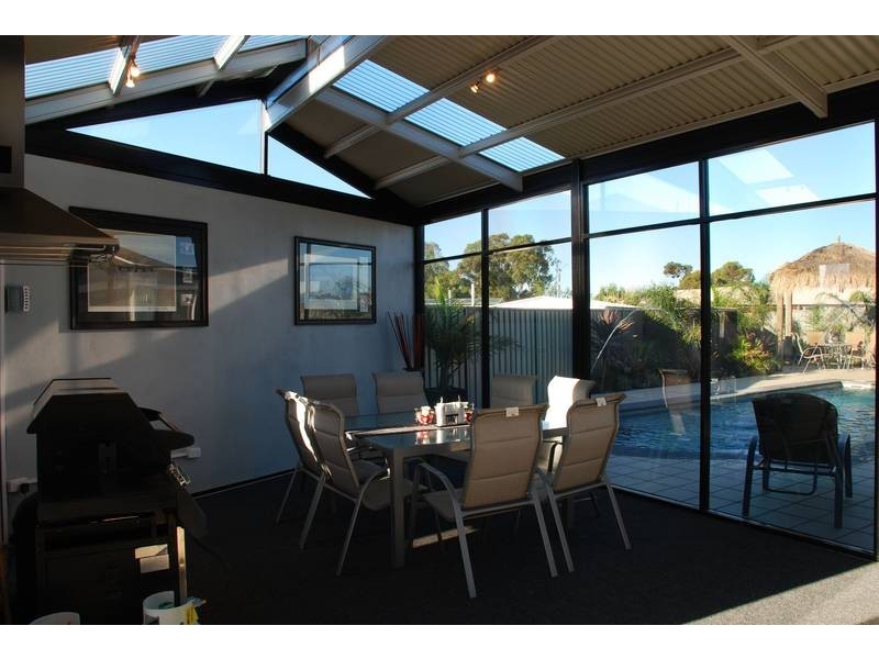 11 Yeovil Court, Echuca VIC 3564