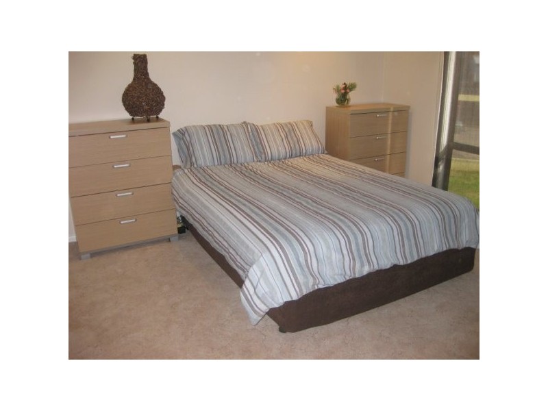 11 Waratah Grove, Echuca VIC 3564