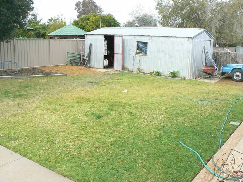 2 Winnima Avenue, Moama NSW 2731
