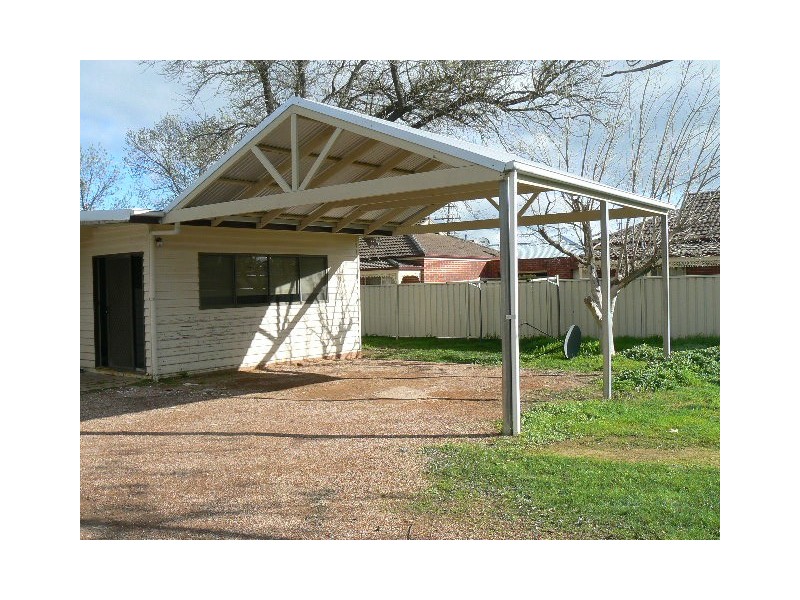 4 Simmie St, Echuca VIC 3564