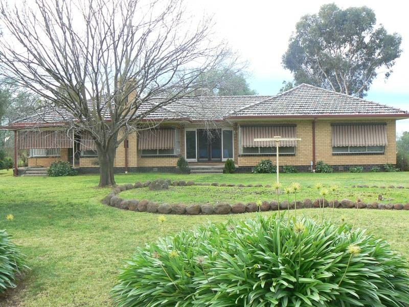 1020 Murphy Road, Koyuga VIC 3622