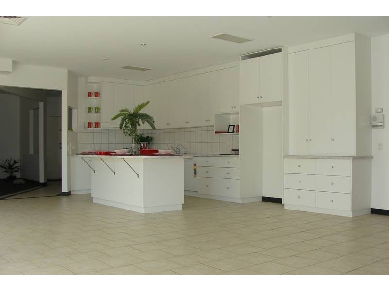 33 Campaspe Esplande, Echuca VIC 3564