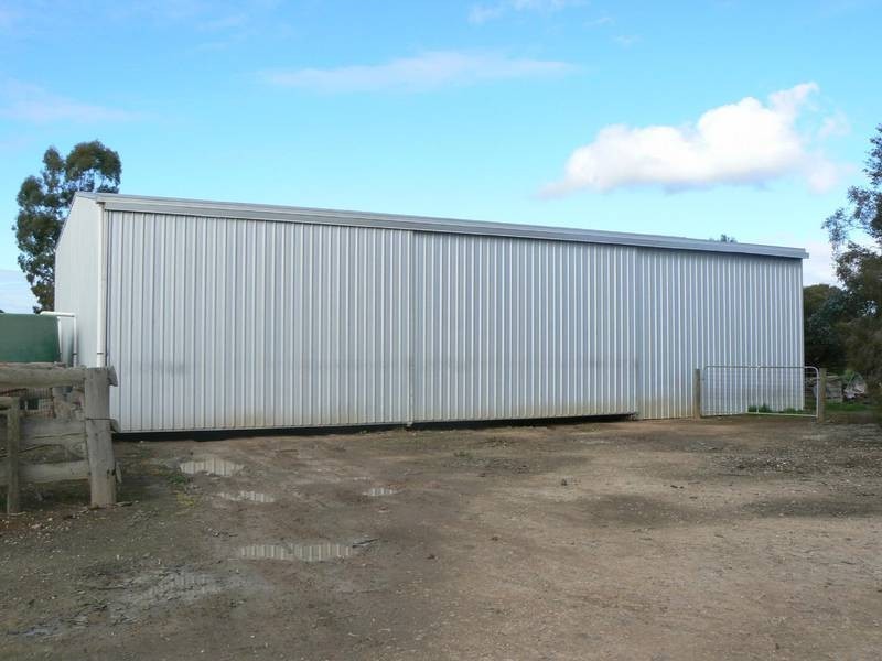 8941 Murray Valley Highway (5km’s East of Echuca), Echuca VIC 3564