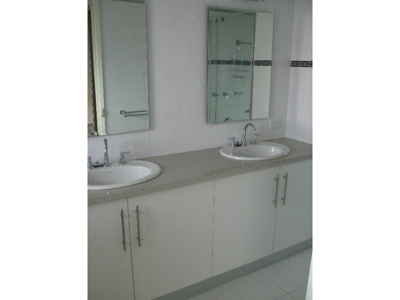 9 Pollard Place, Moama NSW 2731