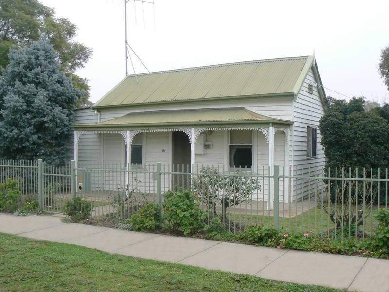 144 Pakenham Street, Echuca VIC 3564