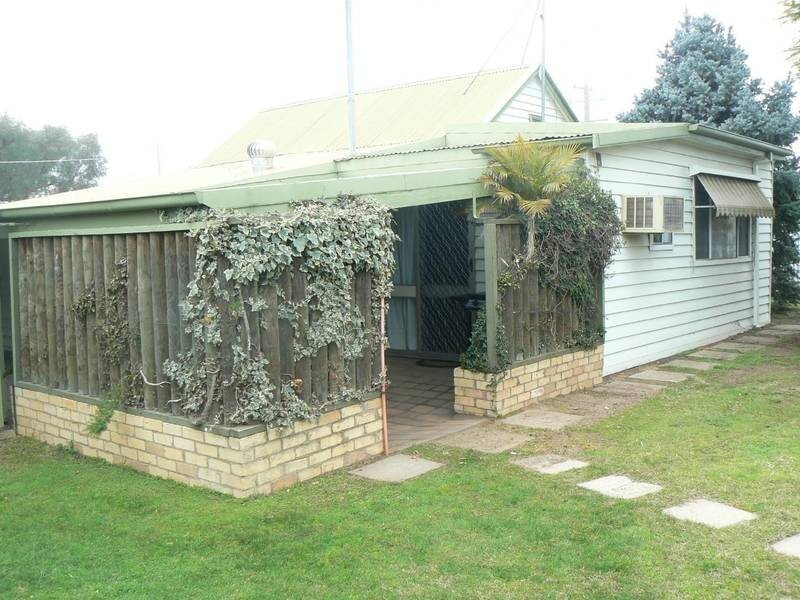144 Pakenham Street, Echuca VIC 3564