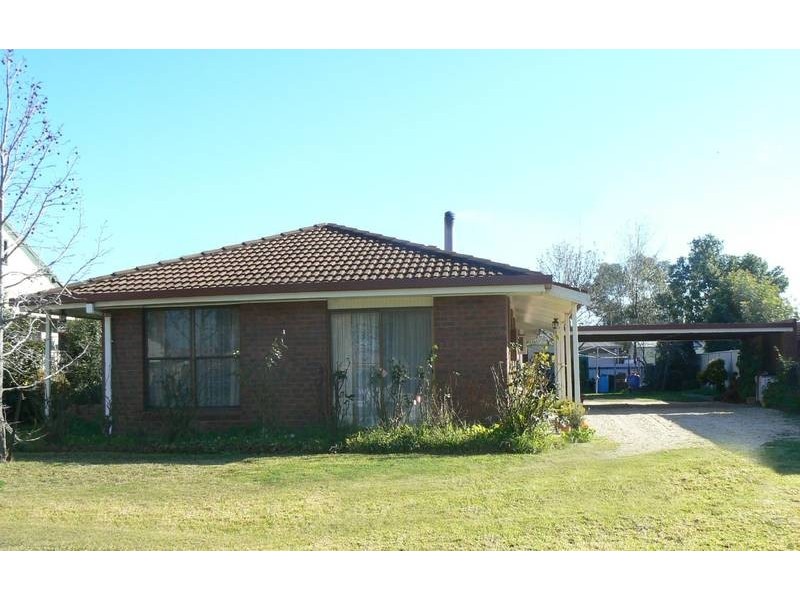 34 Maiden Street, Moama NSW 2731